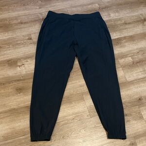 Preowned Lululemon joggers- Size L